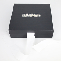 Emballage de boîte à aimant rigide pliable en papier de carton de taille personnalisée Boîte cadeau magnétique pliante de luxe avec couvercle magnétique