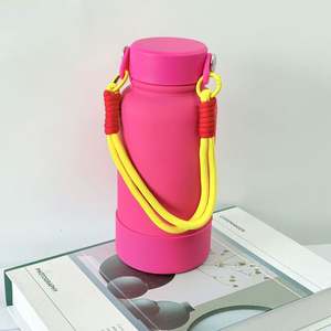 Grande bouteille d'eau en acier inoxydable à double isolation avec fond en silicone, bouteille d'eau pour le sport, l'école - Product Image 5