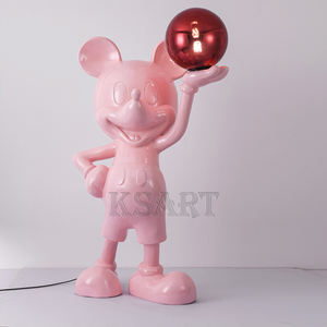 Estatuilla de <span class=keywords><strong>Mickey</strong></span> montada en el suelo <span class=keywords><strong>para</strong></span> sala de estar, decoración del hogar, salón de lujo, sala de estar, escultura de fibra de vidrio ligera, artesanías de resina - Product Image 3