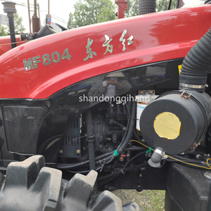 China Precio de fábrica YTO 80HP 4WD Agricultura Tractor agrícola Coche - Product Image 2
