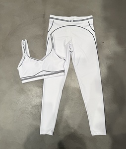 Nuevo <span class=keywords><strong>Conjunto</strong></span> de <span class=keywords><strong>Yoga</strong></span> AL0 con Diseño de Rayas, Proporción Extendida, Alta Elasticidad y Secado Rápido, <span class=keywords><strong>Conjunto</strong></span> de 2 Piezas - Product Image 4