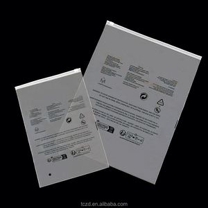 Sacs d'emballage transparents mats givrés avec fermeture éclair, sacs pour vêtements recyclés, sacs en plastique à fermeture éclair pour vêtements - Product Image 1