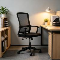 Chaises ergonomiques à grille avec support lombaire rotatif et accoudoirs modernes, idéales pour le bureau – Vente directe usine