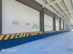 <span class=keywords><strong>Porte</strong></span> de <span class=keywords><strong>garage</strong></span> <span class=keywords><strong>sectionnelle</strong></span> élévatrice de <span class=keywords><strong>largeur</strong></span> sur mesure avec système de verrouillage sécurisé - Product Image 3