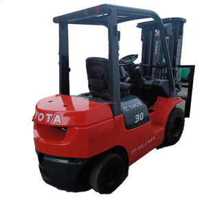 Montacargas Toyota 30 Usado, Modelo 2024, Diésel, 3 Toneladas, Tres Mástiles, 1 Año de Garantía, Motor 1DZ, Origen Japón, Probado e Inspeccionado - Product Image 1