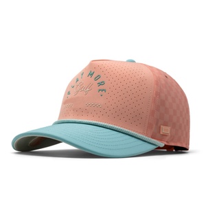 Casquette de golf OEM personnalisée en maille perforée avec logo, 5 panneaux, visière légèrement incurvée, snapback, patch en caoutchouc imperméable - Product Image 1