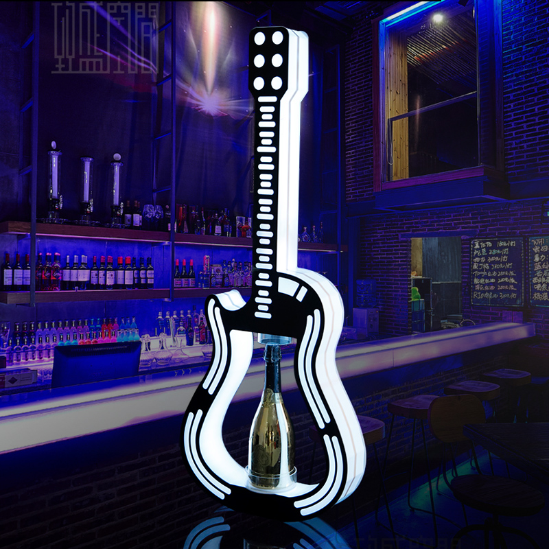 748 Guitar