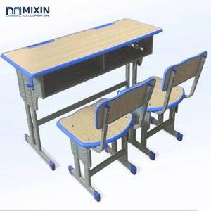 Suministro Directo de Fábrica, Escritorios Dobles con Sillas para Escuelas Primarias y Secundarias, Escritorio Reforzado para Aulas, Mesa de Entrenamiento y Tutoría - Product Image 1
