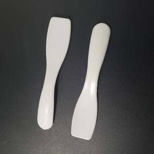 73 millimetri PP di plastica bianco spatola cosmetici, 7.3 centimetri maschera facciale spatola, strumento di bellezza crema spatola - Product Image 5