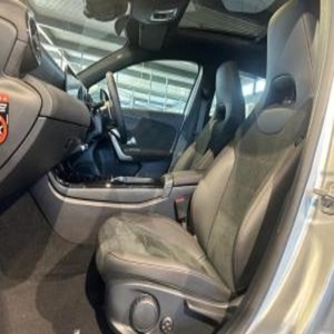 <span class=keywords><strong>Mercedes</strong></span>-Benz Clase C 200 <span class=keywords><strong>AMG</strong></span> Turbo Automático R20 AWD Usado en Buen Estado, Asientos de Cuero, ACC, en Venta - Product Image 3