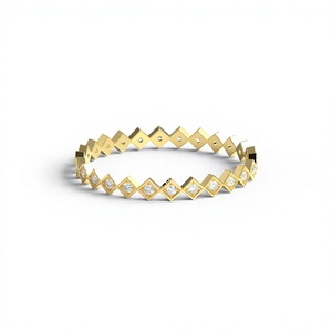 Bague éternité en or 18 carats plaqué or, diamants taille ronde, forme princesse, bande en zigzag, bague éternité complète empilable, bijoux fins pour femmes - Product Image 1