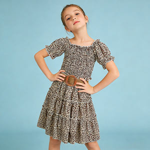 Set gonna per bambina, top corto con volant floreale e spalle scoperte, gonna in denim con fiocco, abiti estivi per bambini, abbigliamento per tutti i giorni - Product Image 5