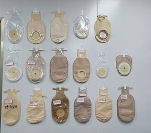 Yeni Tek Parça Kolostomi Torbası Fabrikadan Doğrudan İleostomi <span class=keywords><strong>Stoma</strong></span> Bakım Ostomi Torbası Kolostomi Torbası - Product Image 6