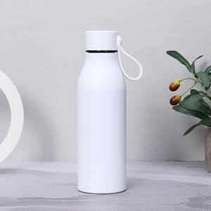 Poignée de bouteille en silicone doux au toucher, vente en gros d'usine, pièce de préhension élastique adaptée aux bouteilles isothermes à goulot étroit - Product Image 2