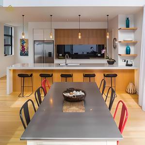 Villa contemporaine moderne <span class=keywords><strong>de</strong></span> luxe à deux étages avec toit surélevé et accents en bois chaud, service <span class=keywords><strong>de</strong></span> rénovation et <span class=keywords><strong>de</strong></span> conception - Product Image 3