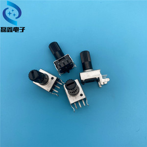 Potenciómetro Rotatorio Rv093 de 9mm, de Una Sola Vía, con Patas Rectas y Perilla Moleteada Negra para Dispositivos Electrónicos - Product Image 4