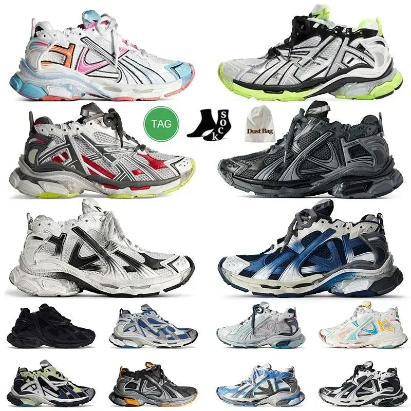 Pictorial Surface Balenciaga Triple S Half And Half Price MAOWAPLG