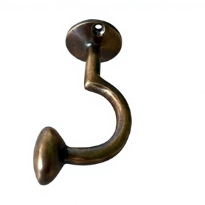 Crochets muraux vintage en laiton pour manteaux, idéaux pour placards, étagères et portes – Matériel de quincaillerie écologique - Product Image 1