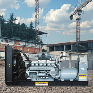 เครื่องกำเนิดไฟฟ้าดีเซลอุตสาหกรรมแบบเฟรมเปิดสำหรับ50Hz เครื่องกำเนิดดีเซลเพอร์กินส์2200KVA 4016TAG2A 24V DC แรงดันไฟฟ้าเริ่มทำงานอัตโนมัติ - Product Image 4