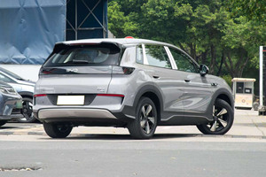 2025 BYD Sea <span class=keywords><strong>Lion</strong></span> 05EV 430KM Navigation intelligente 5 places SUV compact nouvelle énergie voiture Prue électrique sans souci après-vente - Product Image 3