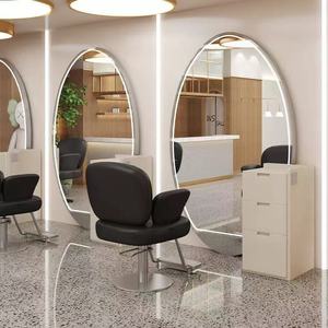 Estación de Estilismo de Doble Cara con Espejos para Barbería, Muebles de Salón de Belleza de Alta Calidad con Espejo Plateado - Product Image 4