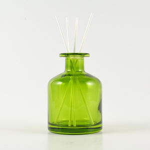 Nuevo Envase de <span class=keywords><strong>Vidrio</strong></span> para Aromaterapia, Botella Personalizada de 50 ml, 100 ml, 150 ml, 200 ml, Botella Difusora de Aroma de <span class=keywords><strong>Vidrio</strong></span> Vacía Negra de Lujo - Product Image 6