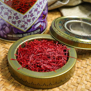 Vente en gros <span class=keywords><strong>de</strong></span> <span class=keywords><strong>bulbes</strong></span> <span class=keywords><strong>de</strong></span> <span class=keywords><strong>safran</strong></span> pur <span class=keywords><strong>safran</strong></span> doré negin en vrac - Product Image 4