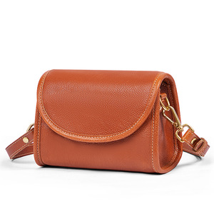 Japanese Style Genuine Leather Shoulder <b>Bag</b> <b>Small</b> Square Crossbody Women's Portable Phone <b>Bag</b> Brown <b>Black</b> Fall 2025 - Product Image 5