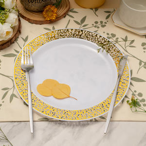 Plaques de présentation rondes en plastique PS de luxe dorées <span class=keywords><strong>avec</strong></span> bordure évidée à motif personnalisé et jantes sculptées pour mariage - Product Image 2