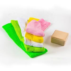 Vente en gros coloré tricoté lourd Slouch Chaussettes genou haut Slouch Chaussettes habillées Yoga Sport Wear Femmes Slouch Chaussettes - Product Image 2