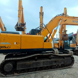 Excavatrice sur chenilles Hyundai 305LC-7 d'occasion, poids opérationnel de 30 tonnes, commande PLC, puissance de 190 kW, système hydraulique puissant, en stock - Product Image 2