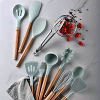 Ensemble d'ustensiles de cuisine en silicone 12 pièces avec poignées en bois Accessoires de cuisine et ustensiles de cuisine Cocina Essentials