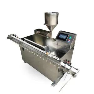 Bread bon filling machine semi-automatic tiramisu cake filling machine chicken breading stuffing machine