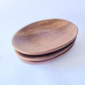 ถาดไม้ทำด้วยมือสำหรับเสิร์ฟเครื่องดื่มหรือของตกแต่งอาหารเหมาะสำหรับโต๊ะอาหารในห้องครัวหรือใช้ในบ้านแบบชนบท - Product Image 6