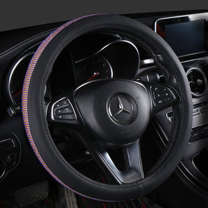 <span class=keywords><strong>Funda</strong></span> de <span class=keywords><strong>Volante</strong></span> de Coche con Cristales de Imitación Brillantes, Fundas de <span class=keywords><strong>Volante</strong></span> de Cuero PU, Accesorios para Automóviles, Estilo de Coche - Product Image 6