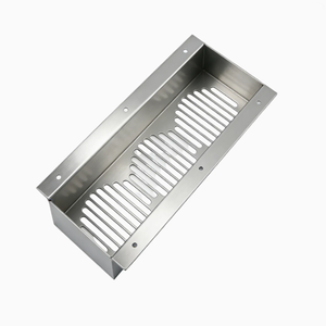 Fabrication sur mesure de pièces en tôle d'acier inoxydable découpées au laser, pliées par CNC, pour canaux de drainage et grilles d'aération - Product Image 1