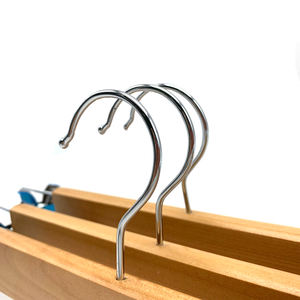 ผู้ผลิตขายส่งไม้แขวนเสื้อไม้แบบกำหนดเอง น้ำหนักเบา คุณภาพสูง พร้อมโลโก้ สำหรับกางเกง - Product Image 4