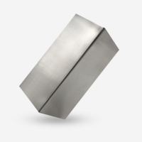 Protection d'angle murale en acier inoxydable 50x50mm pour hôpitaux, hôtels et commerces, avec caractéristiques résistantes aux chocs et écologiques