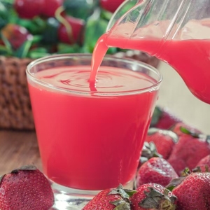 Toptancı Aynı %100 Meyve Suyu İçeceği Sunuyor. - Product Image 1