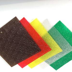 Panel de Techo de <span class=keywords><strong>Policarbonato</strong></span> Sólido Bronceado con Relieve de Diamante Transparente y Económico, Láminas de <span class=keywords><strong>Policarbonato</strong></span> con Relieve - Product Image 1