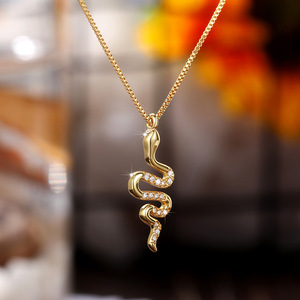 Collana Unisex con Ciondolo a Serpente Vintage, Gioielli di Moda in Stile Gotico Animale - Product Image 6
