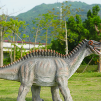 Patung Dinosaurus Kartun Fiberglass Ukuran Asli Tahan Air untuk Dekorasi Lanskap Luar Ruangan Taman dan Museum