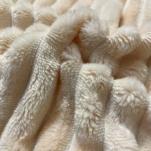 Sản xuất chất lượng tốt 290gsm 100% polyester thả kim sọc sang trọng Jacquard flannel vải cho chăn - Product Image 5