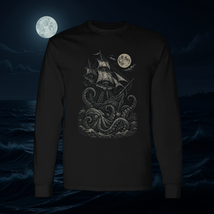 Camiseta de manga larga con diseño de barco pirata vintage atacado por Kraken - Product Image 3