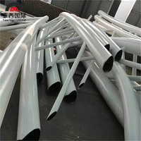Couvertures en acier galvanisé de botte de tube de cercle pour des services de fabrication de botte de tuyau de cadre d'espace de structure de hangar