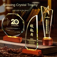 Trophée en cristal lumineux, sculpture en bois massif créative personnalisée, médailles lumineuses chinoises, ornements, réunion annuelle, personnel exceptionnel
