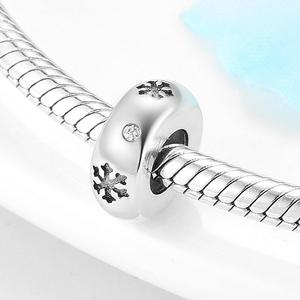 <span class=keywords><strong>Real</strong></span> 925 plata esterlina <span class=keywords><strong>gato</strong></span> lindo huellas tapón encantos <span class=keywords><strong>de</strong></span> granos <span class=keywords><strong>de</strong></span> perlas <span class=keywords><strong>de</strong></span> cristal CZ Fit pulsera para la fabricación <span class=keywords><strong>de</strong></span> la joyería al por mayor - Product Image 5