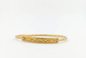 DIVYORO Handmade Gold Kada Intricate Star-Motif Detailing Women's Classic Stylish Gold Plated <b>Bracelet</b> Festive - Product Image 2