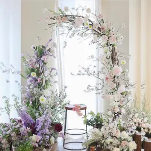 Porte-fleurs de mariage Arrangement floral Arche en forme de croissant de corne de mariage Style forêt Porte fleurie décorative incurvée en bois massif