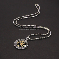 Collier avec pendentif boussole en acier inoxydable totem nordique viking créatif pour hommes